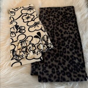 Old Navy Fleece Scarf Set of 2 Scarves